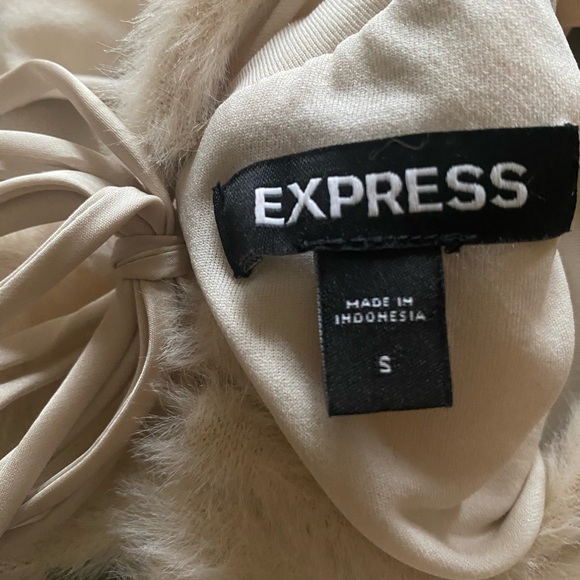 NWOT Express Cozy Knit Mock Neck
Sleeveless Open Back fuzzy above knee dress 👗 - Picture 15 of 16